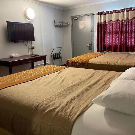 Liberty Inn Bowmanville Eksteriør bilde